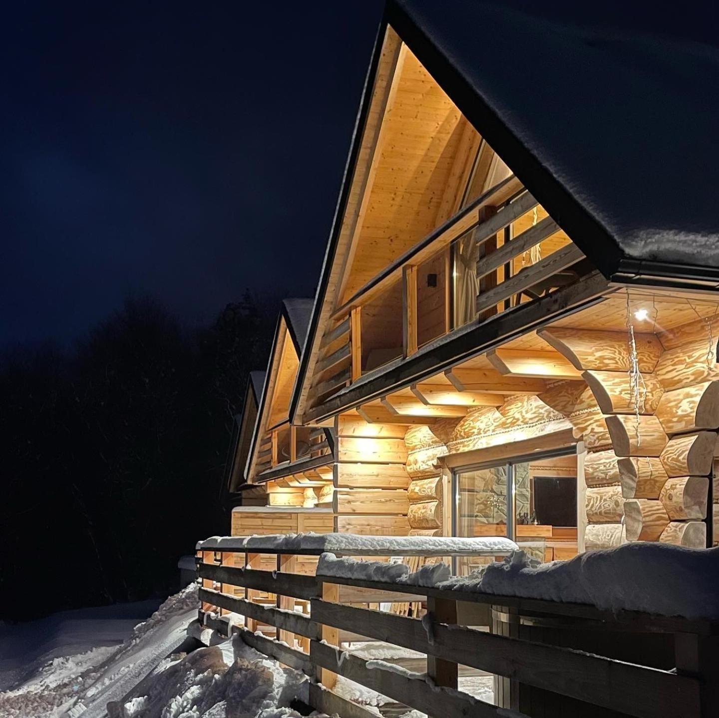 Domek Drewniany W Gorach Jacuzzi & Balia - Osada Chelm Stroza  Exterior photo